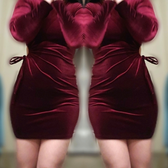 Magenta Cut-Out Dress - Picture 3 of 3